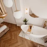 Eden Boutique - Garden & Spacious Apartamento Cluj-Napoca