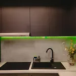 Eden Boutique - Garden & Spacious