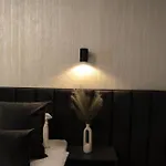 Eden Boutique - Garden & Spacious Apartamento *