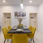 Eden Boutique - Garden & Spacious Apartamento *