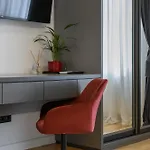 Eden Boutique - Garden & Spacious