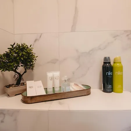 Apartment Eden Boutique - Garden & Spacious *