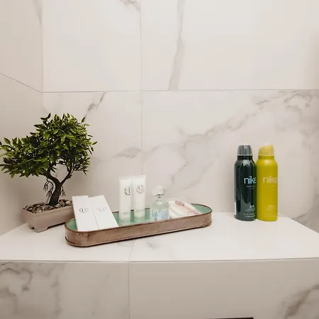 Eden Boutique - Garden & Spacious Kaloşvar