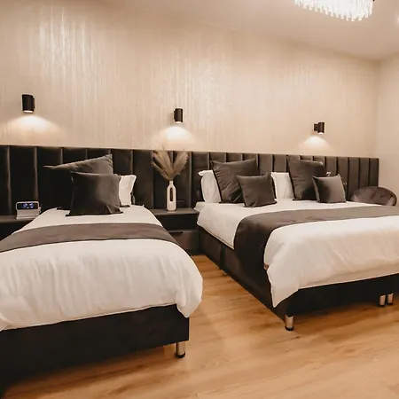 Eden Boutique Apartment *