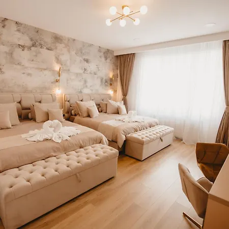Eden Boutique Apartment