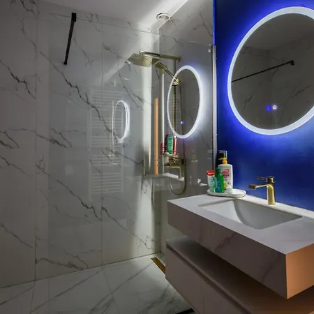 Eden Boutique - Garden & Spacious * Cluj-Napoca