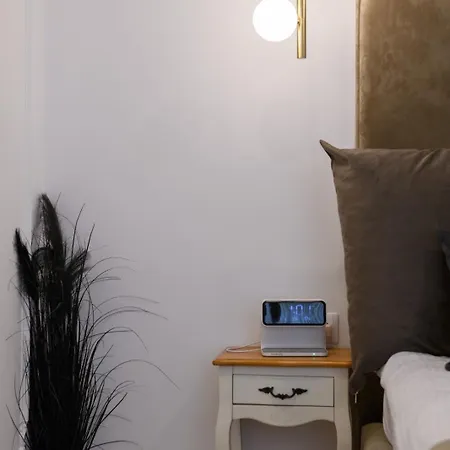 Eden Boutique - Garden & Spacious * Cluj-Napoca