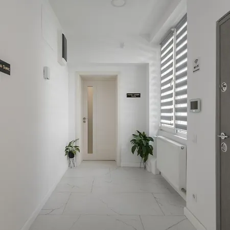 Apartment Eden Boutique - Garden & Spacious