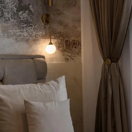 Eden Boutique - Garden & Spacious * Cluj-Napoca