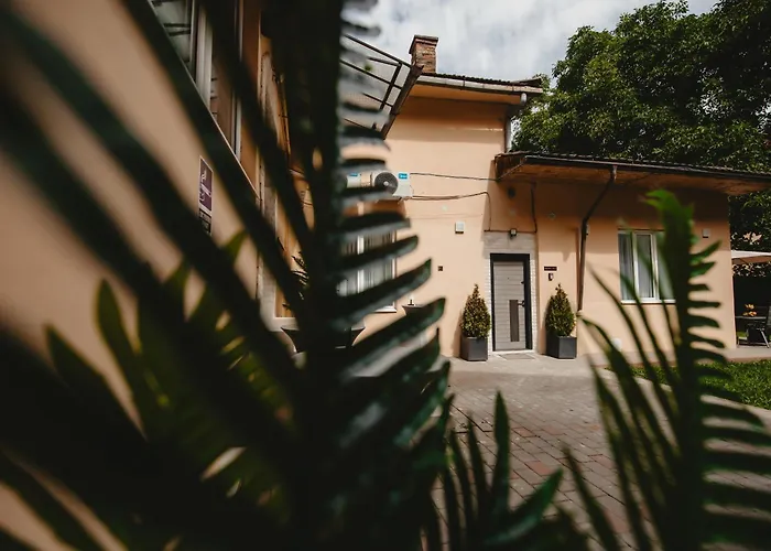 Eden Boutique - Garden & Spacious *