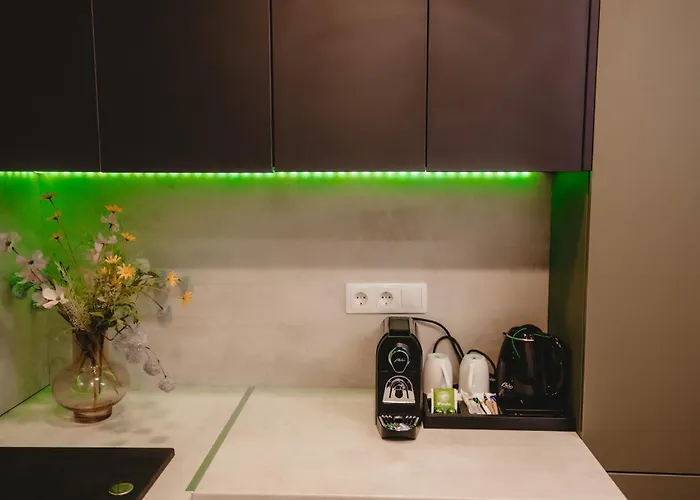 Eden Boutique - Garden & Spacious Apartamento *