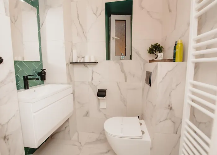 Eden Boutique - Garden & Spacious Kluž