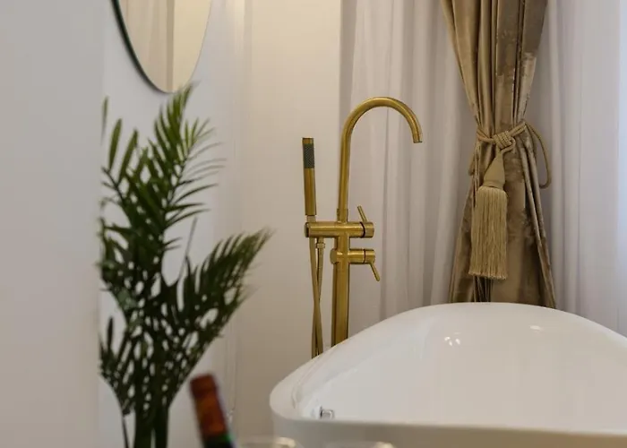 Eden Boutique - Garden & Spacious Apartmán *