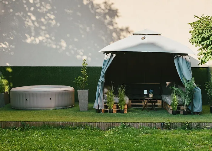 Eden Boutique - Garden & Spacious Apartamento *