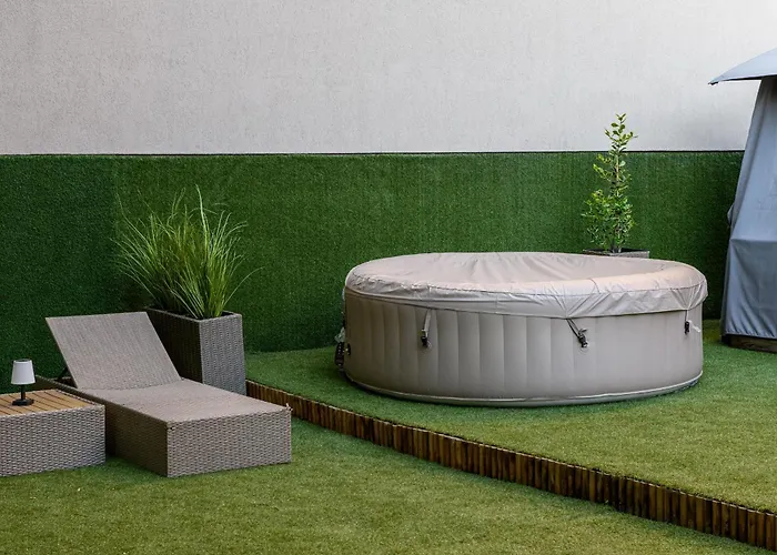 Eden Boutique - Garden & Spacious * Cluj-Napoca