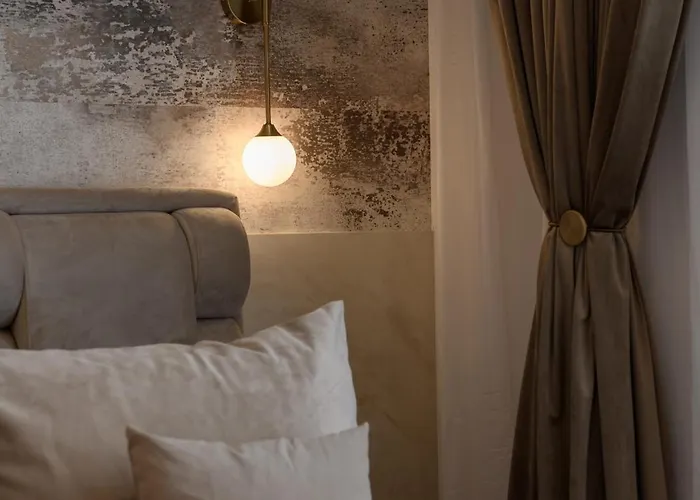 Eden Boutique - Garden & Spacious * Cluj-Napoca